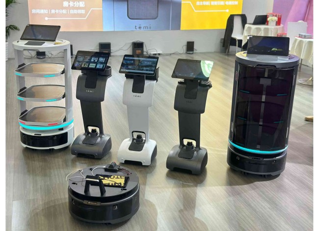 重构酒店机器人数智新应用 | 博歌携手temi机器人家族惊艳亮相上海国际酒店工程设计与用品博览会
